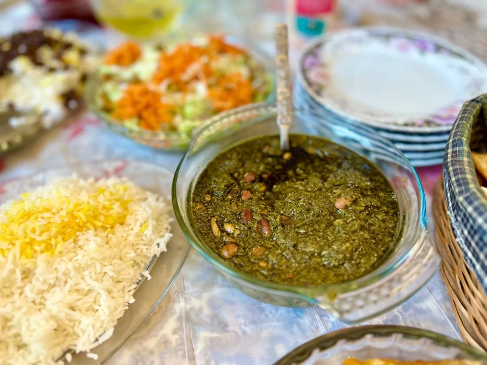 روغن اضافی خورشت