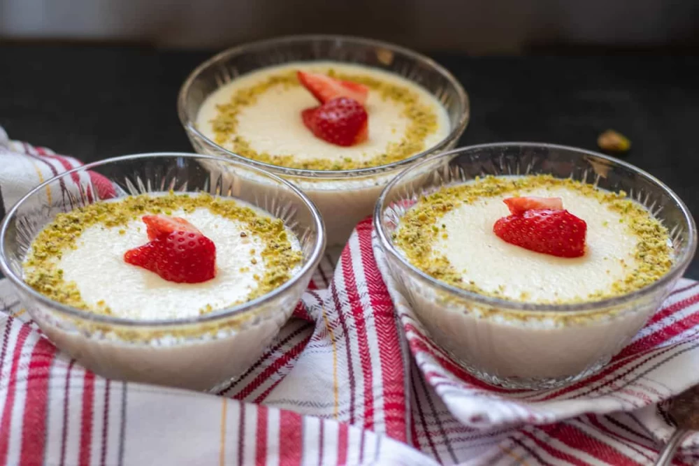 طرز تهیه پودینگ بادام