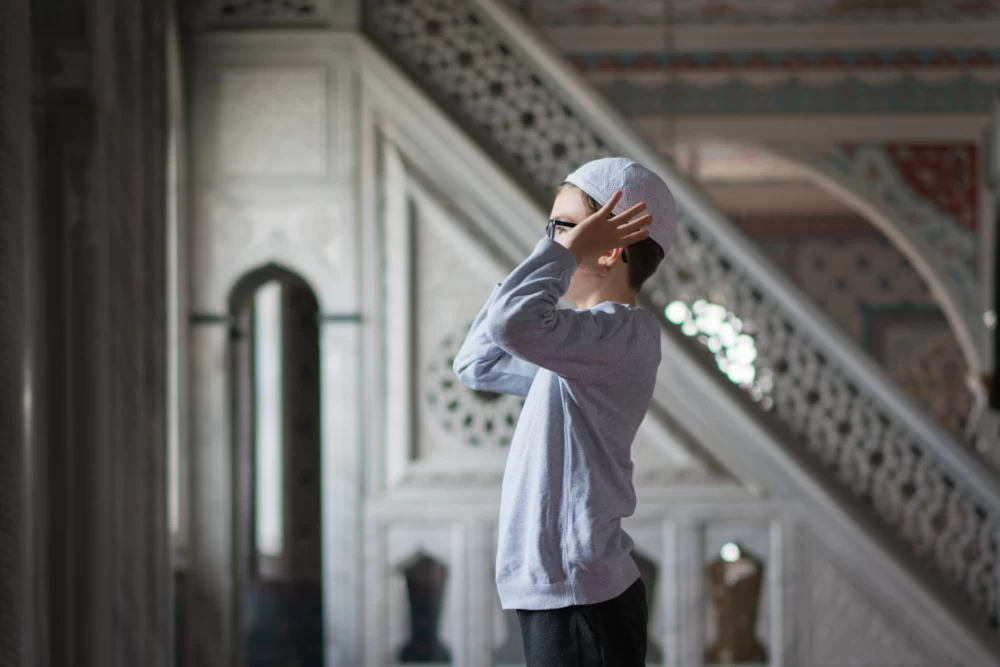 احکام خواندن اذان و اقامه