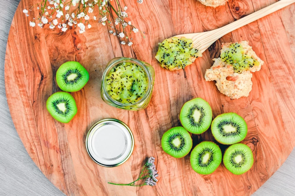 طرز تهیه مربای کیوی و سیب