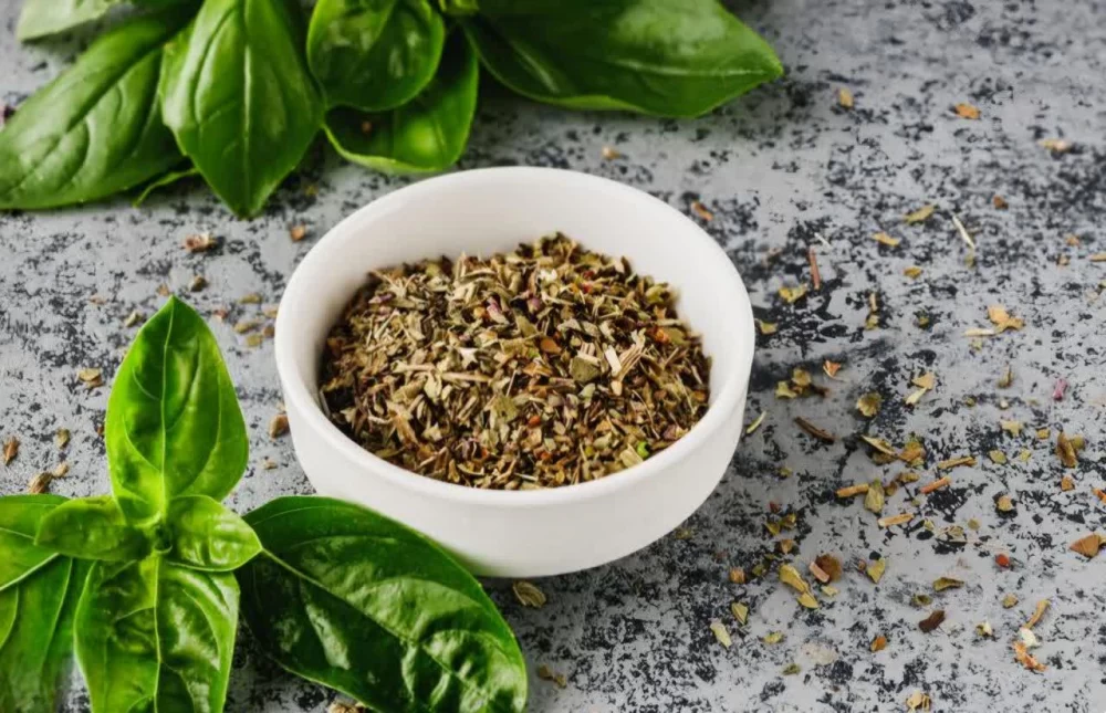 غذاهای متنوع تر با ریحان خشک