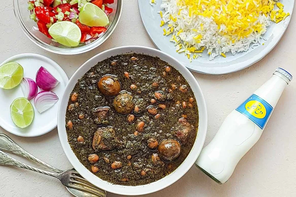 قرمه سبزی