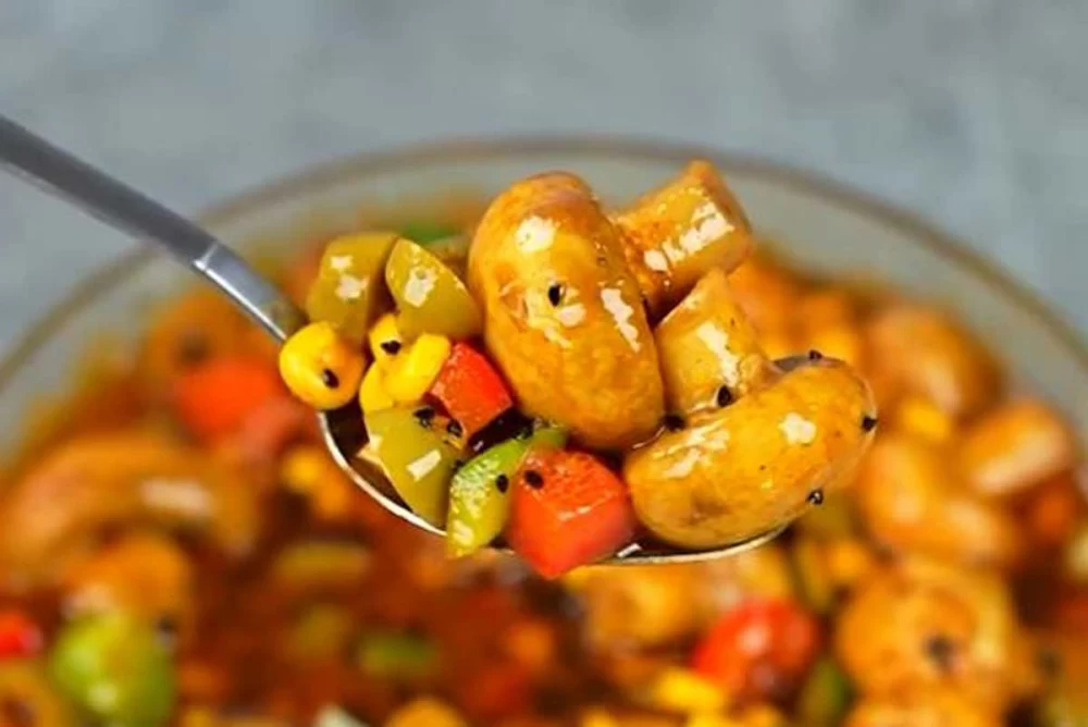 خواص و فواید ترشی ذرت و قارچ