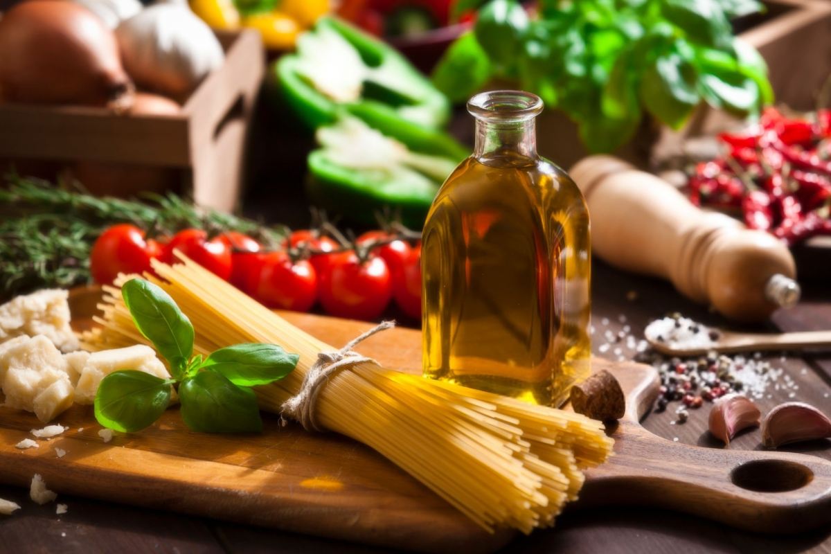ماکارونی ایتالیایی با سس مخصوص