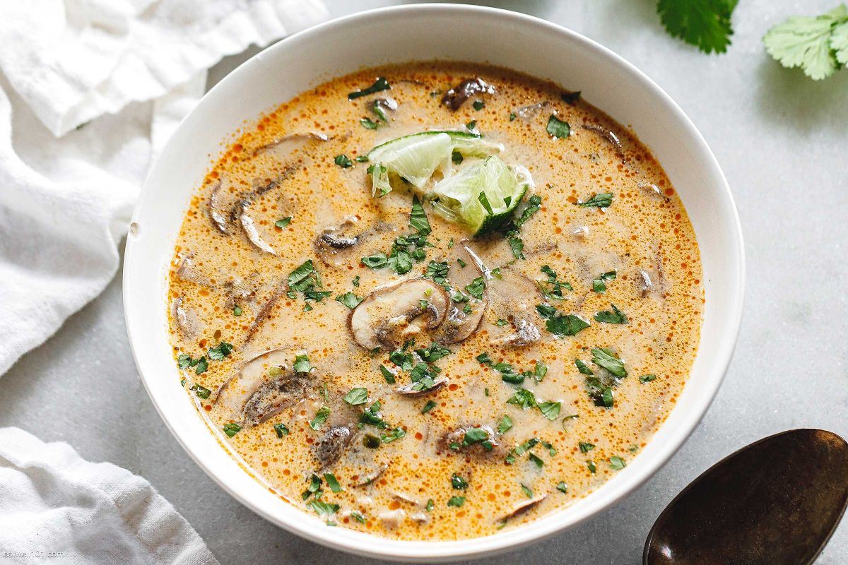 طرز تهیه سوپ شیر رستورانی