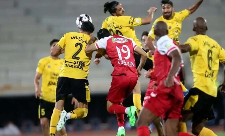 بازی سپاهان و پرسپولیس
