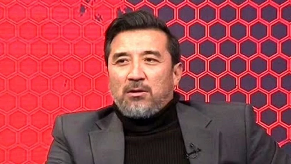 بیوگرافی خداداد عزیزی