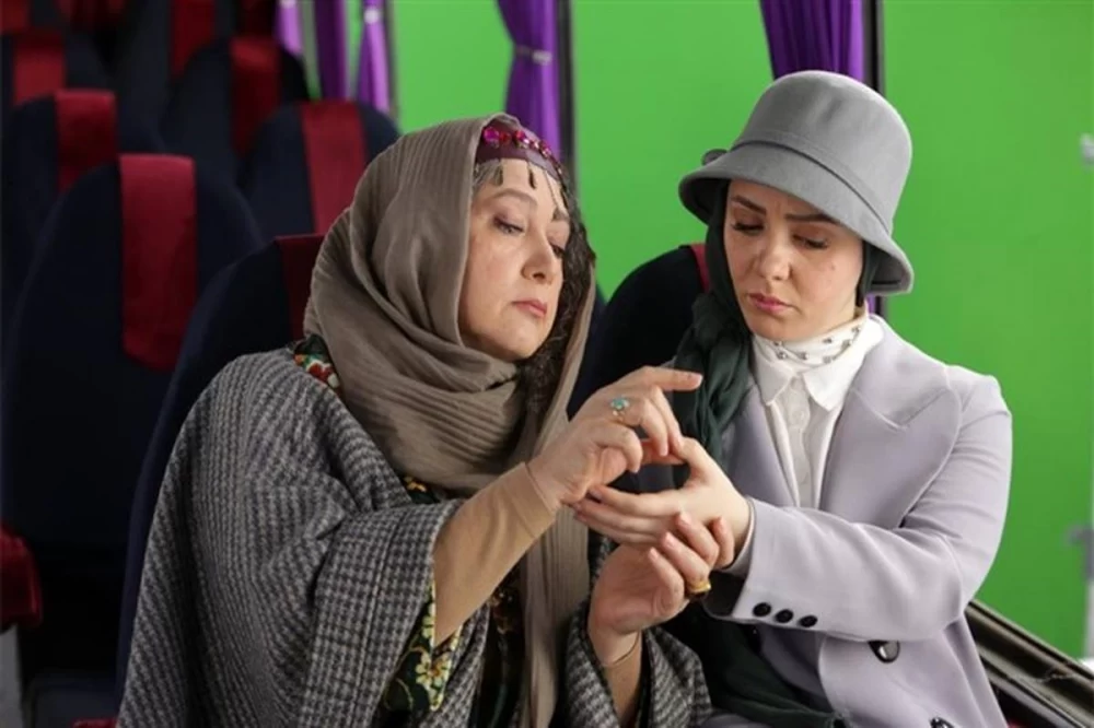 بیوگرافی حوریه مقدم