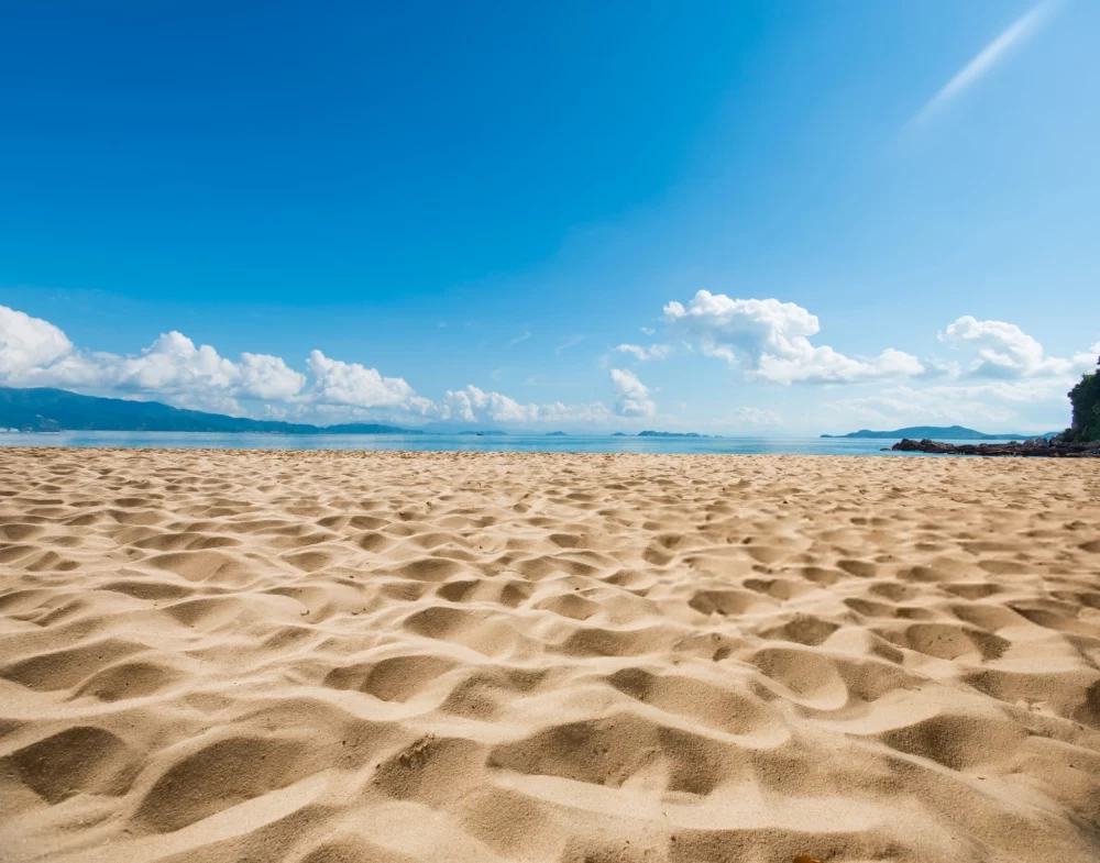 عکس دریا در شب