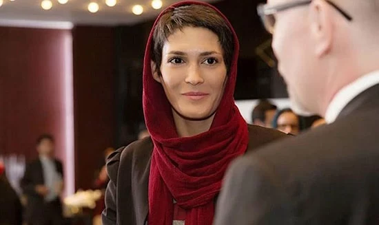 بیوگرافی الهه منصوریان