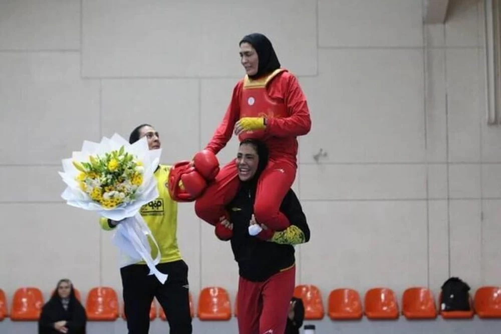 بیوگرافی الهه منصوریان