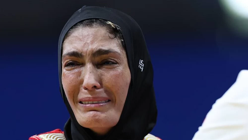 بیوگرافی الهه منصوریان