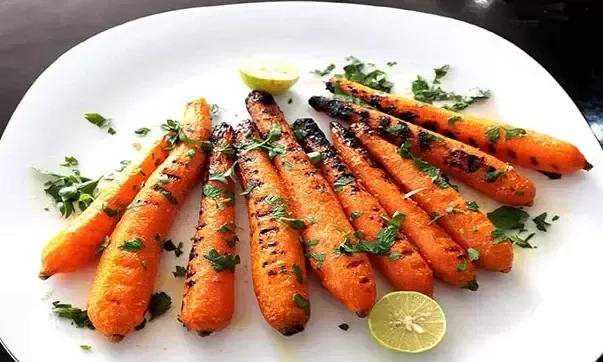 لیست غذا با هویج