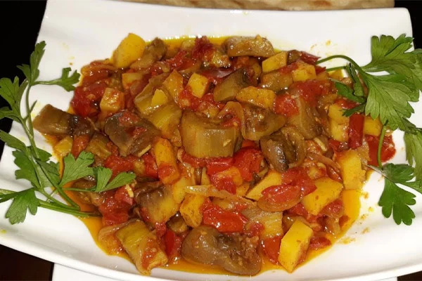 کالری یتیمچه