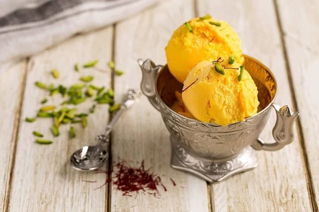 کالری بستنی سنتی