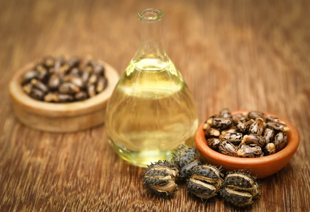 بهترین روغن تقویت مژه