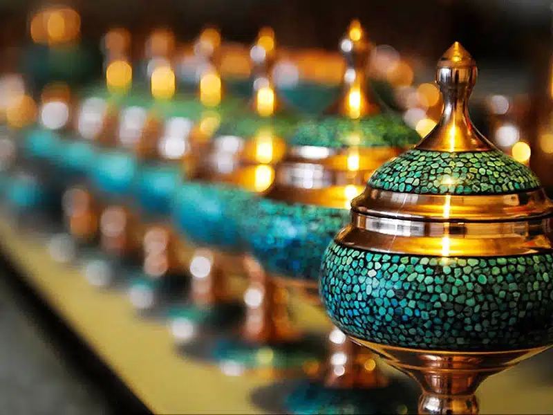 آشنایی با فیروزه کوبی