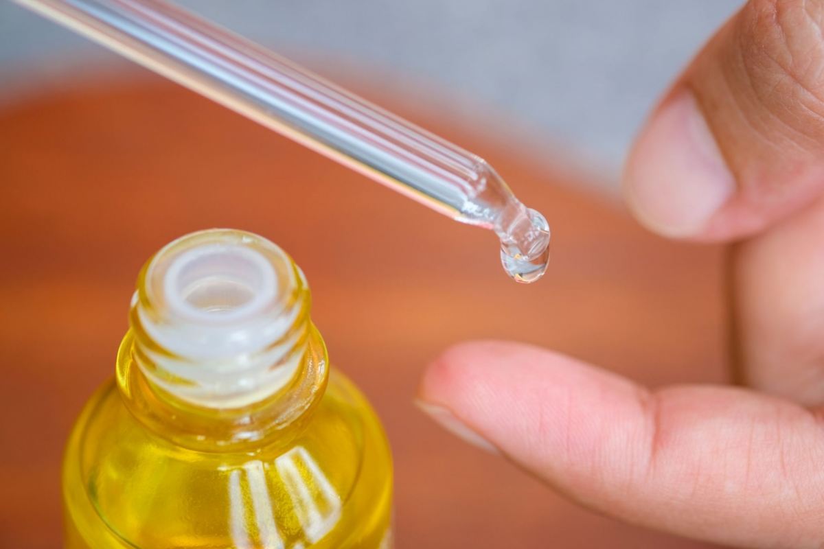 بهترین روغن گیاهی برای سفید شدن پوست صورت