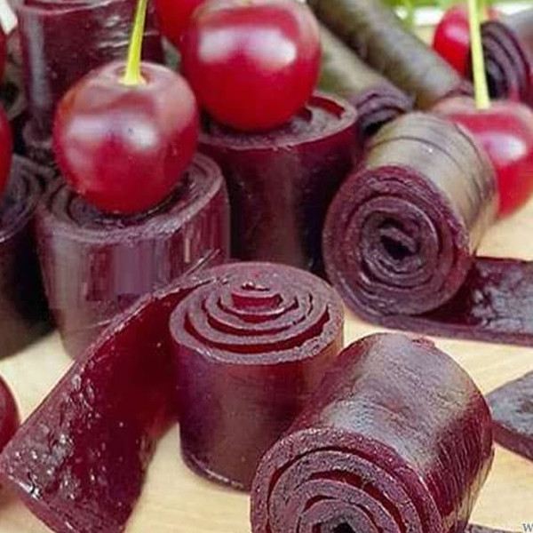 کالری لواشک آلبالو