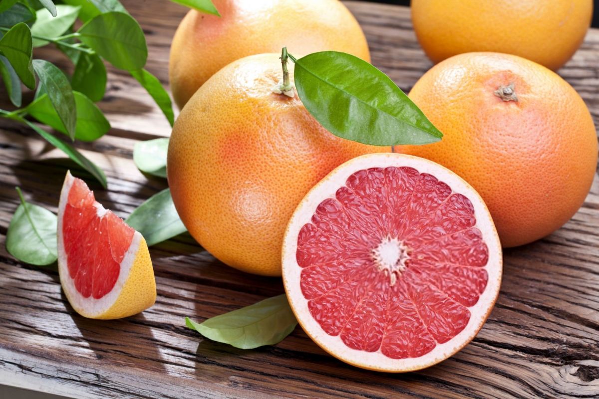 کالری و ارزش غذایی گریپ فروت