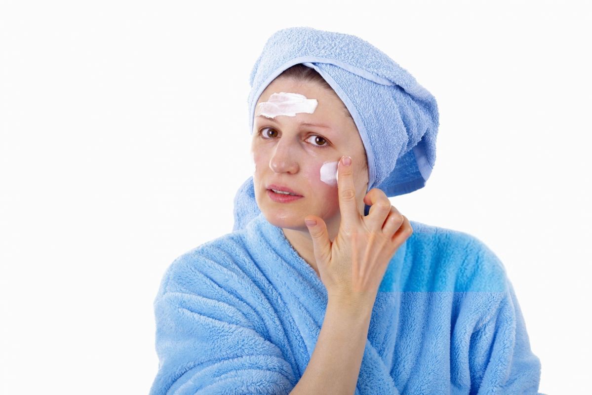بهترین کرم ترمیم کننده پوست صورت