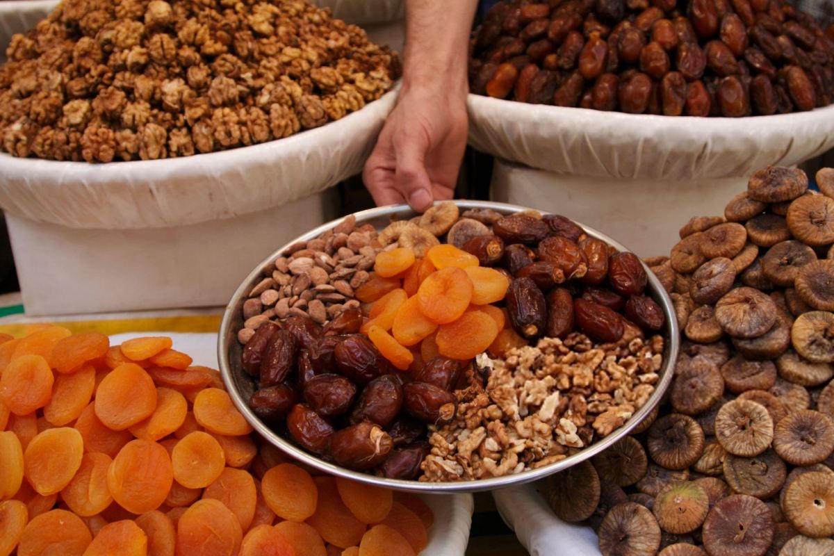 خواص و مضرات برگه زردآلو