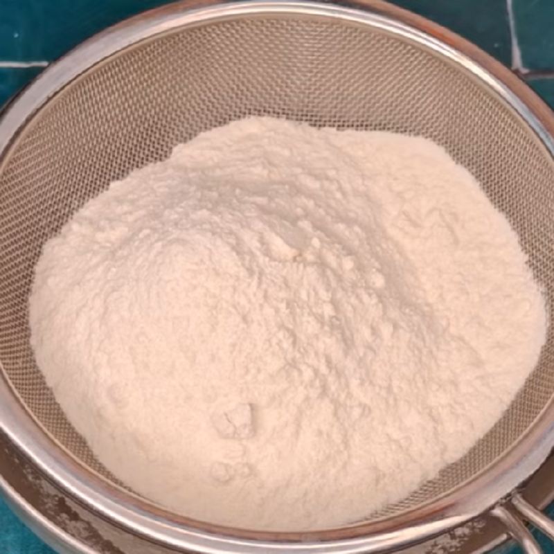 آماده کردن آرد و بکینگ پودر