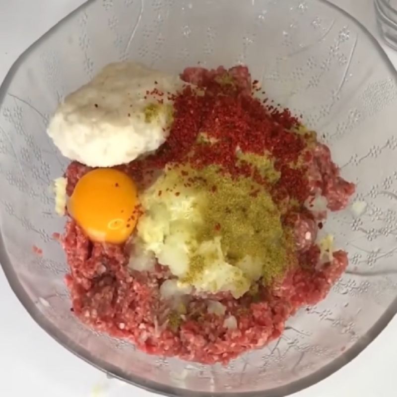 آماده کردن مایه کوفته