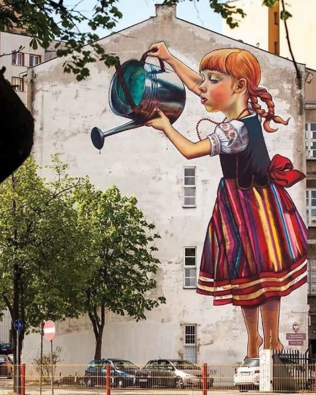 نقاشی روی دیوار
