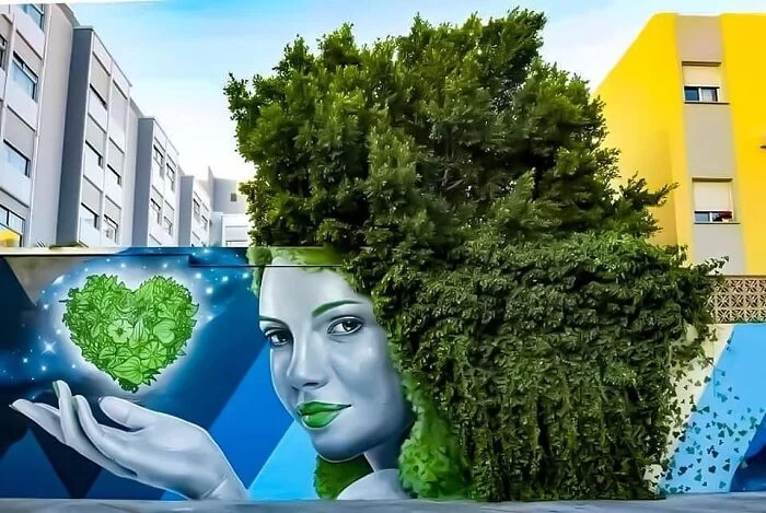 نقاشی روی دیوار