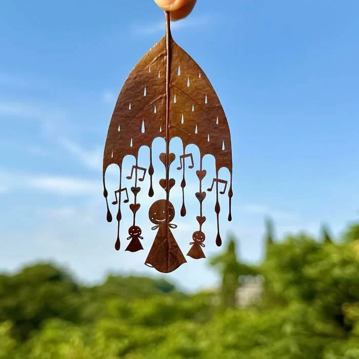 طراحی روی برگ