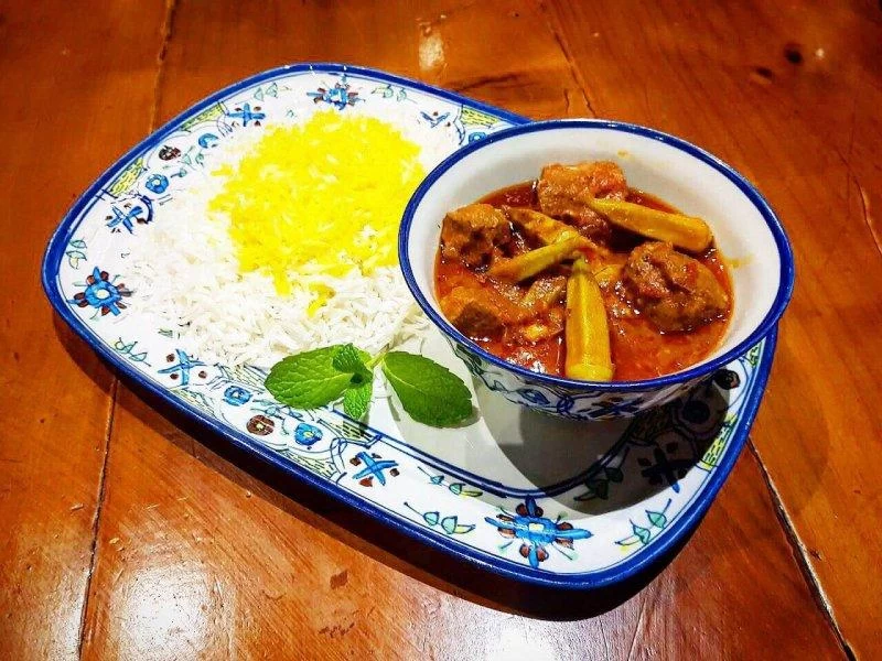 خورشت بامیه
