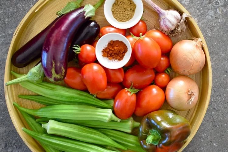 خورشت بامیه
