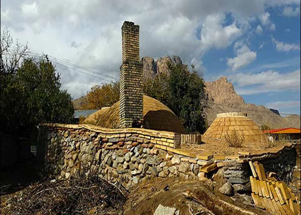 جاذبه های دیدنی روستای منشاد مهریز
