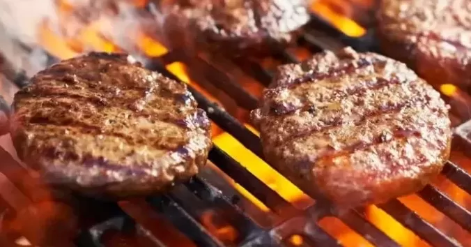 طرز تهیه همبرگر ذغالی