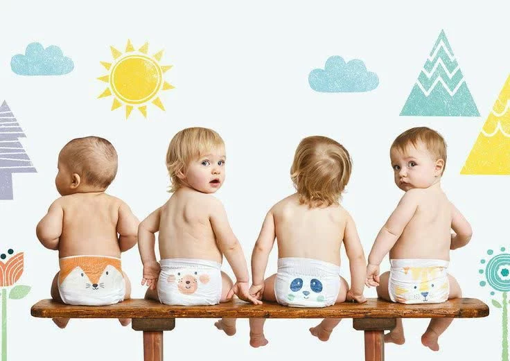 مقایسه پوشک چسبی با شورتی