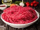 قیمت گوشت چرخ‌کرده گوساله | دو میلیون و چهارصد هزار تومان