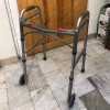 قیمت واکر مناسب بیمار چرخ دار تاشو آلومینیومی