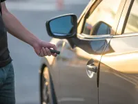 علت فعال شدن بی دلیل دزدگیر خودرو و راه های رفع آن
