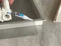 روش سریع و راحت برای توری زدن پنجره / نحوه توری فلزی زدن به پنجره برای جلوگیری از پشه ها