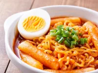 طرز تهیه دوکبوکی کره ای، غذای خیابانی پرطرفدار