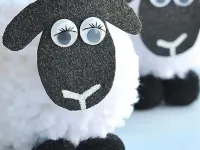 آموزش ساخت کاردستی بره ناقلا پوم پوم برای کودکان