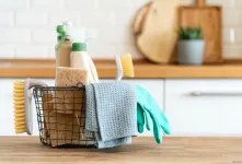 چگونه بوی بد وایتکس در خانه را از بین ببریم؟