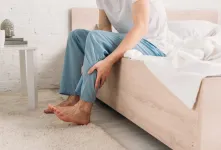 روش‌ های طبیعی و پزشکی برای درمان گرفتگی عروق پا