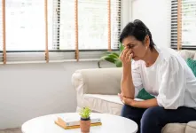 چرا ذهن ما آشفته می‌شود؟ بررسی علل و راه‌حل‌ها