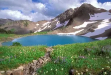 کوه گل سی سخت / بهشتی کم نظیر برای گردشگران در فصل بهار