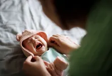 نوزاد تا چند روز مدفوع نکند طبیعی است ؟