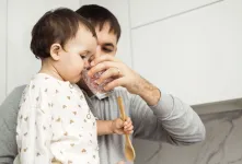 اهمیت جوشاندن آب برای نوزادان و نکات بهداشتی آن