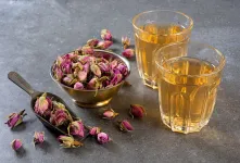 گلاب برای معده و روده / یک درمان طبیعی برای مشکلات گوارشی