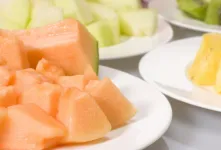 فواید طالبی برای کلیه ها / چرا باید این میوه تابستانی را بیشتر مصرف کنیم؟